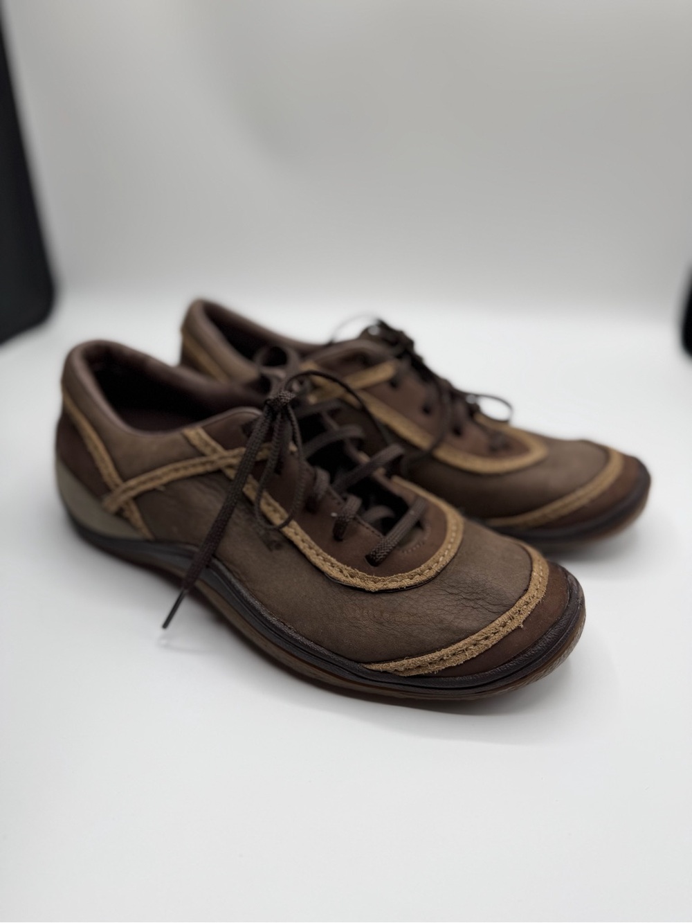 Merrell Brown and Tan Leather Casual Lace-Up Loafers